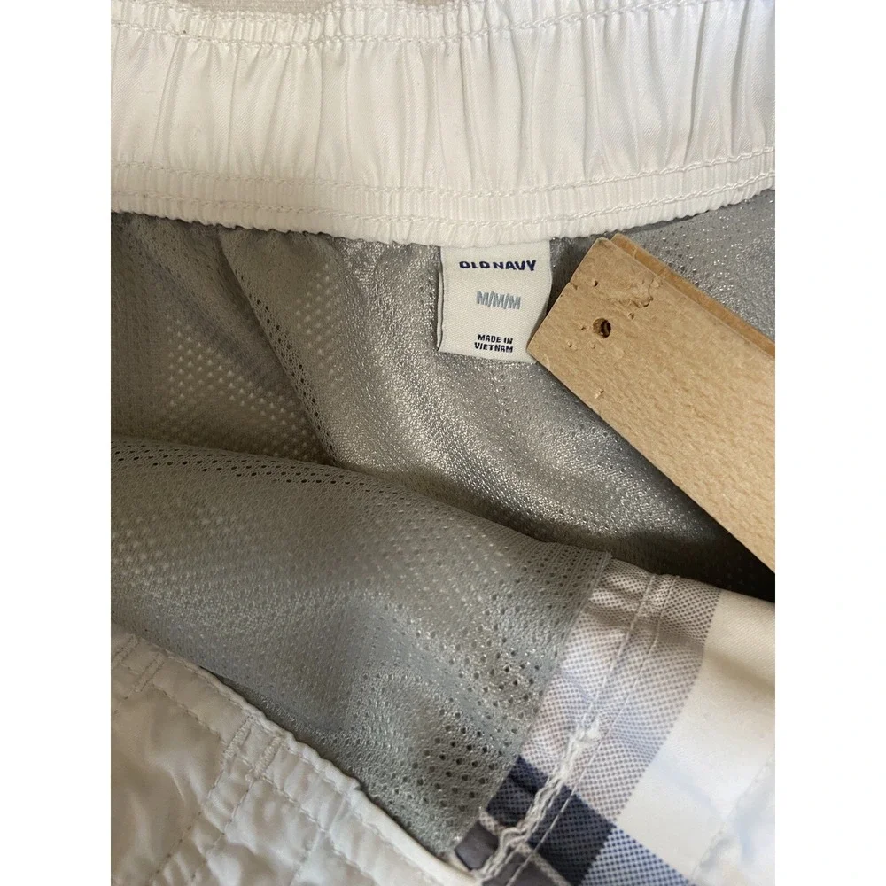 Old Navy Men's Size Medium Swim Trunks Bathing Suit White Blue Gray Plaid